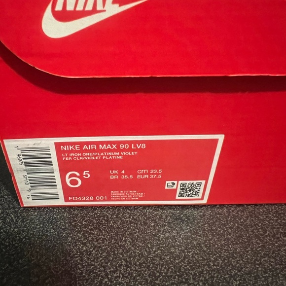 NIKE NEW WOMEN’S AIR MAX 90 LV8 CASUAL SHOES - Picture 6 of 6